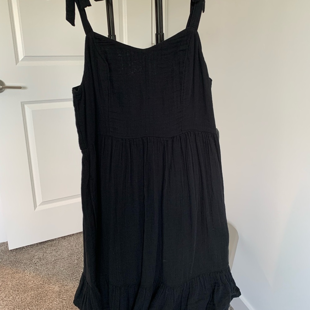 Old Navy Black Spaghetti Strap Sundress